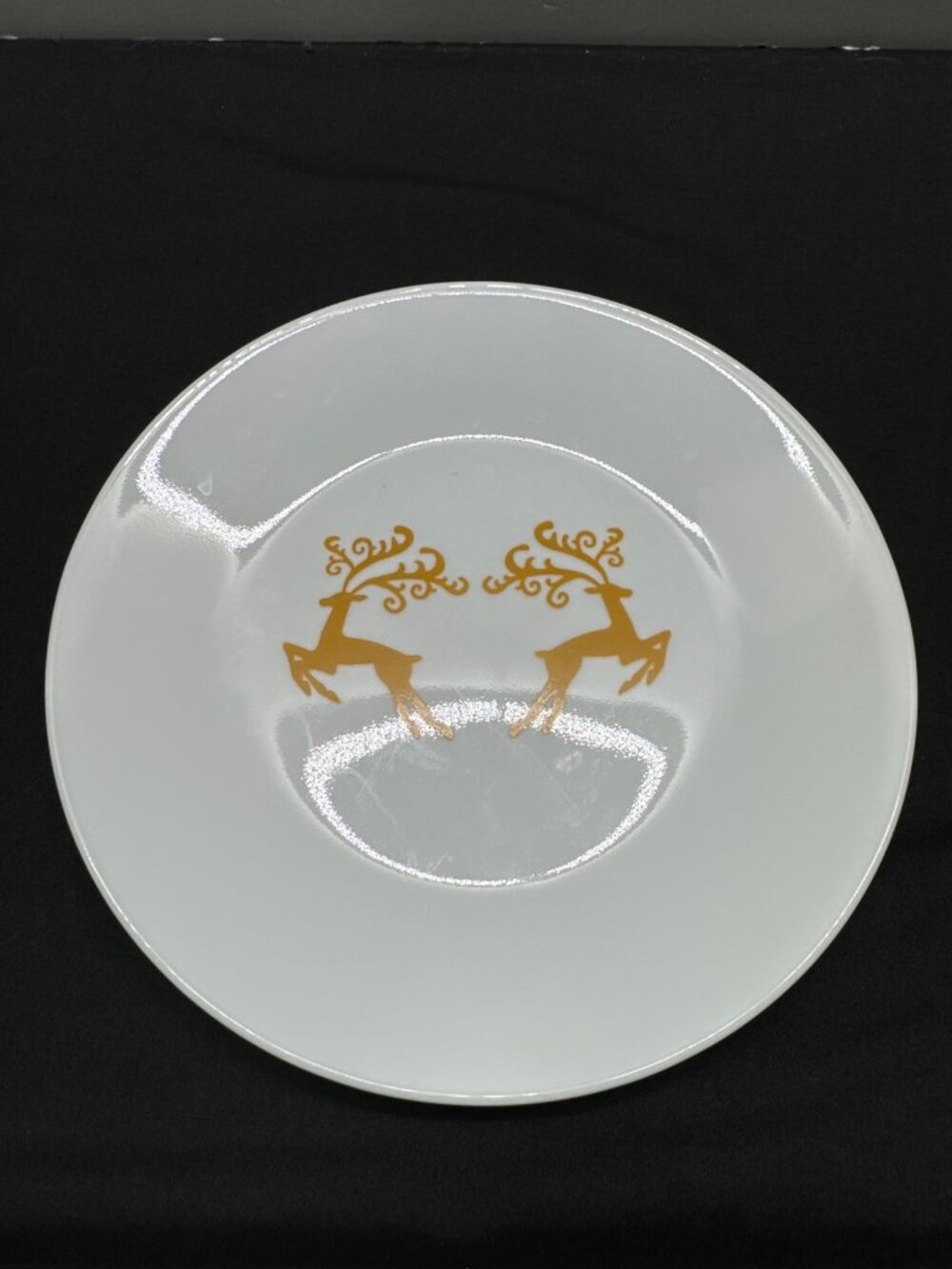 Corelle Dancer Prancer Winter Deer White & Gold Holiday Dessert Plates Set Of 2